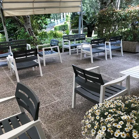 Hotel L'approdo 3*