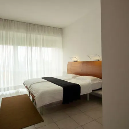L'approdo Hotell 3*