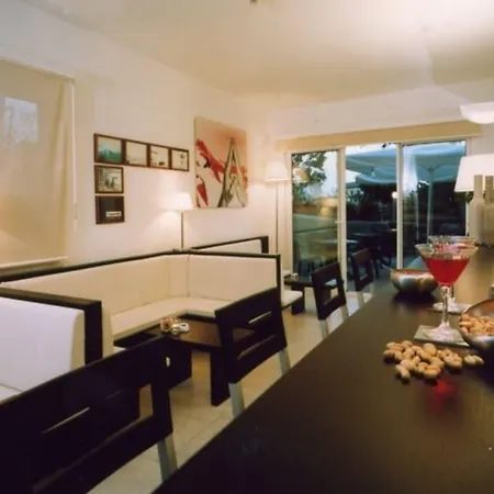 L'approdo Отель