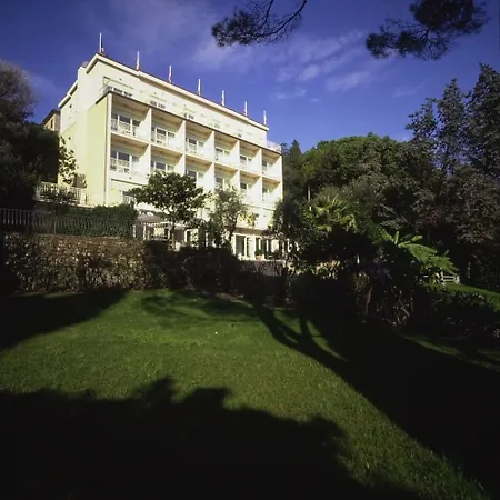 L'approdo Hotel 3*