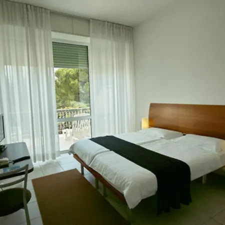 L'approdo 3*